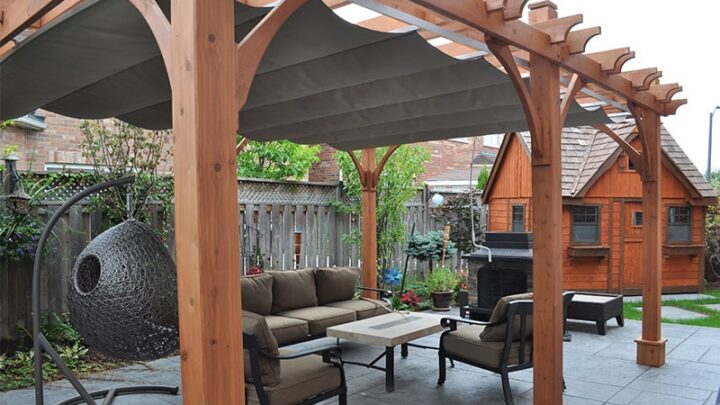 Are Pergolas Must Be Added In The Garden?