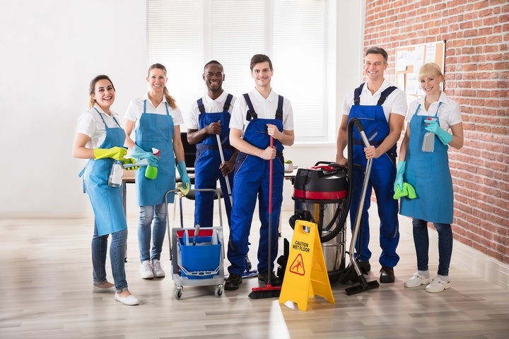 What to Expect When Hiring A Professional Office Cleaning Service