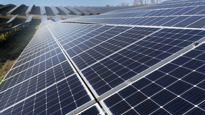 Enhancing Solar Efficiency: The Benefits of Adding Panels to an Existing Solar System