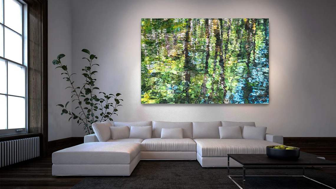 How Lighting Transforms Art Hanging in Any Room?